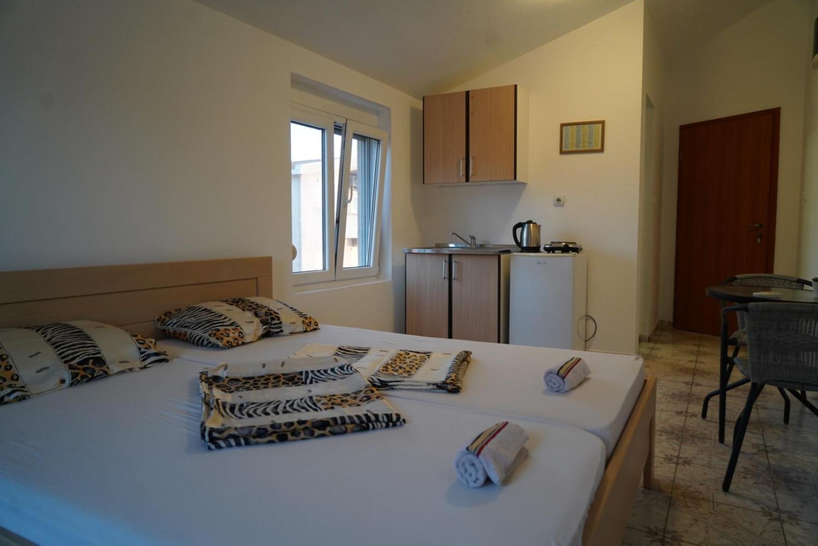 Apartments Safija Dobra Voda Εξωτερικό φωτογραφία